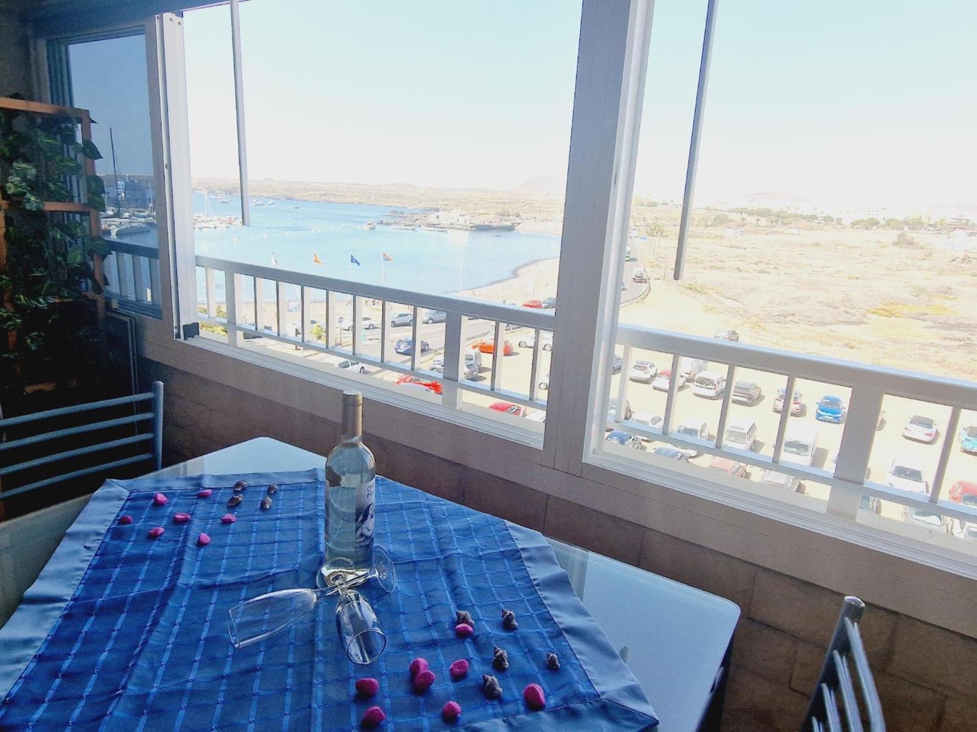 Small Rooftop, Ocean View Arona  Exterior foto